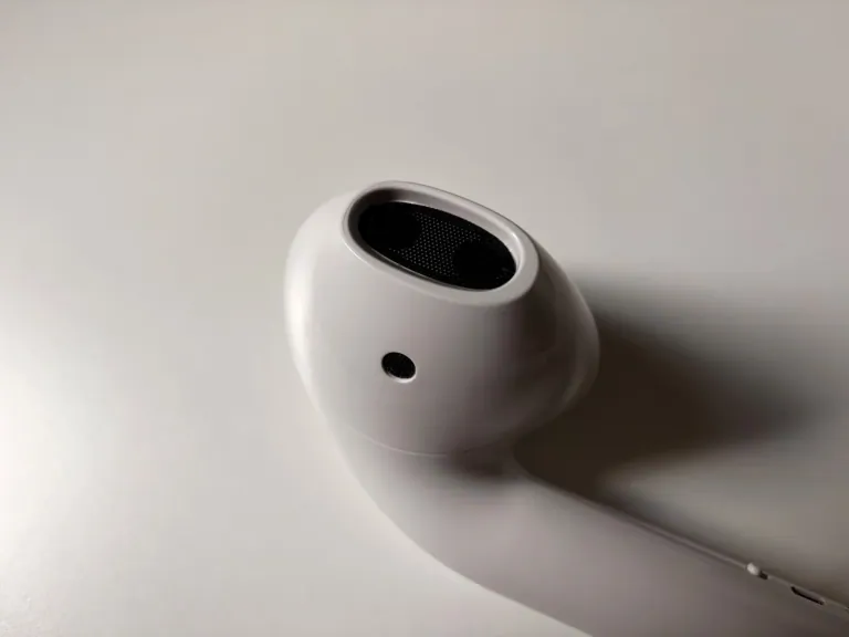 AirPods alakú Bluetooth hangszóró teszt 8