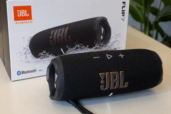 Itt az eredeti JBL Flip 7 hangszóró jobb áron, mint itthon 1