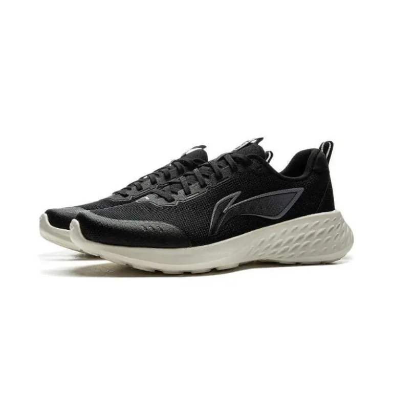 Li-Ning Light Cloud: pehelykönnyű sportcipő okos áron 5