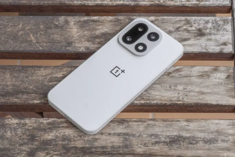 OnePlus 15 okostelefon teszt 12