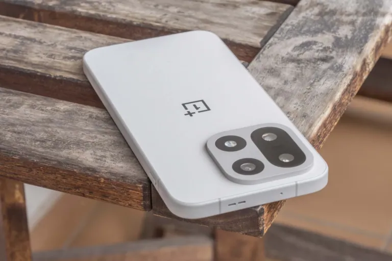 OnePlus 15 okostelefon teszt 16