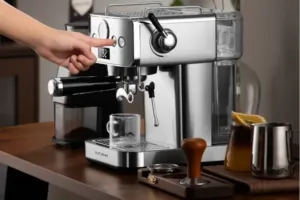 Otthoni presszóhoz jól jön a BlitzHome CM-601G kávéfőző