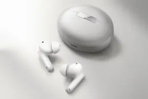 Dynaudio hangzással hódít az OPPO Enco X3s fülhallgató